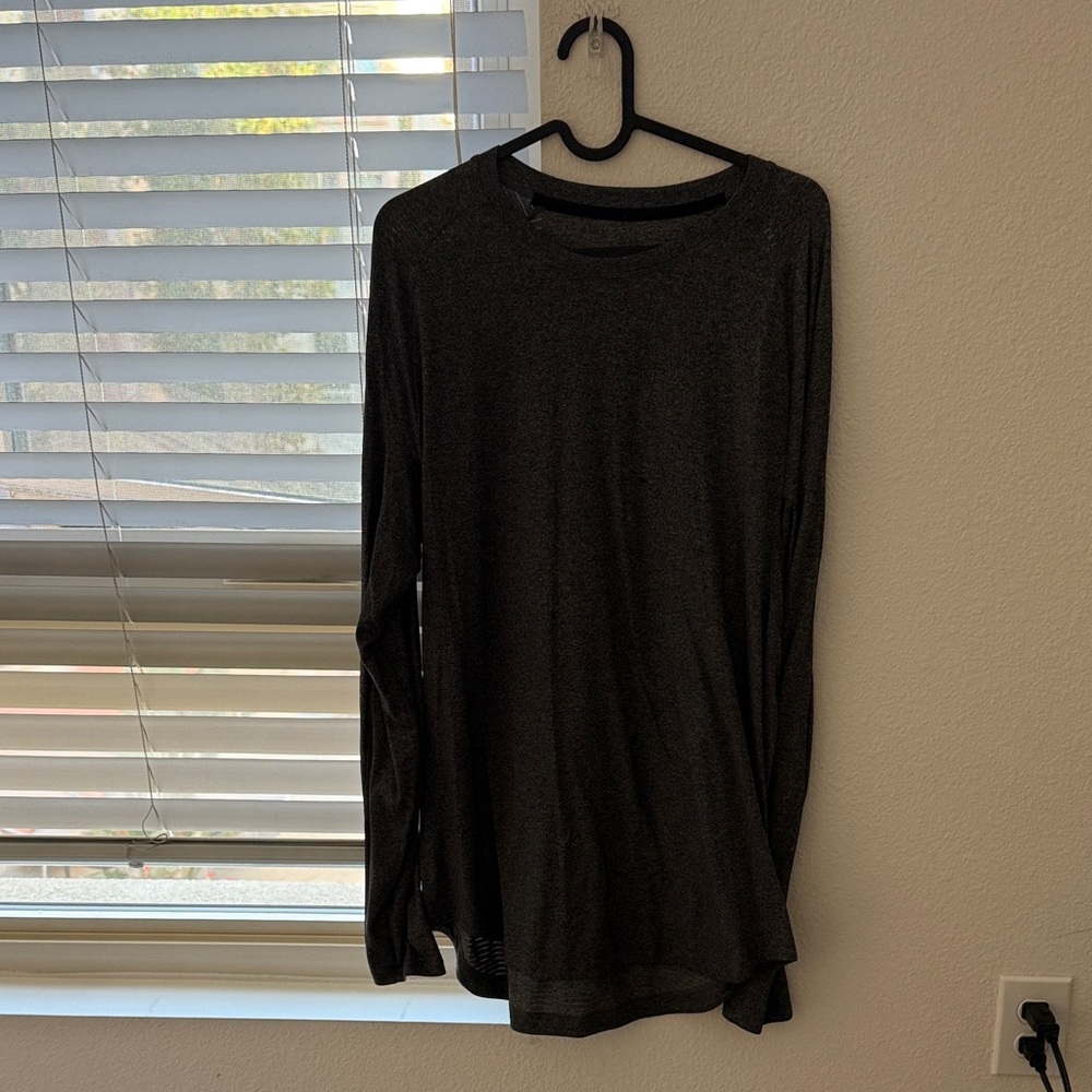 lululemon athletica Grey Long Sleeve Tee
